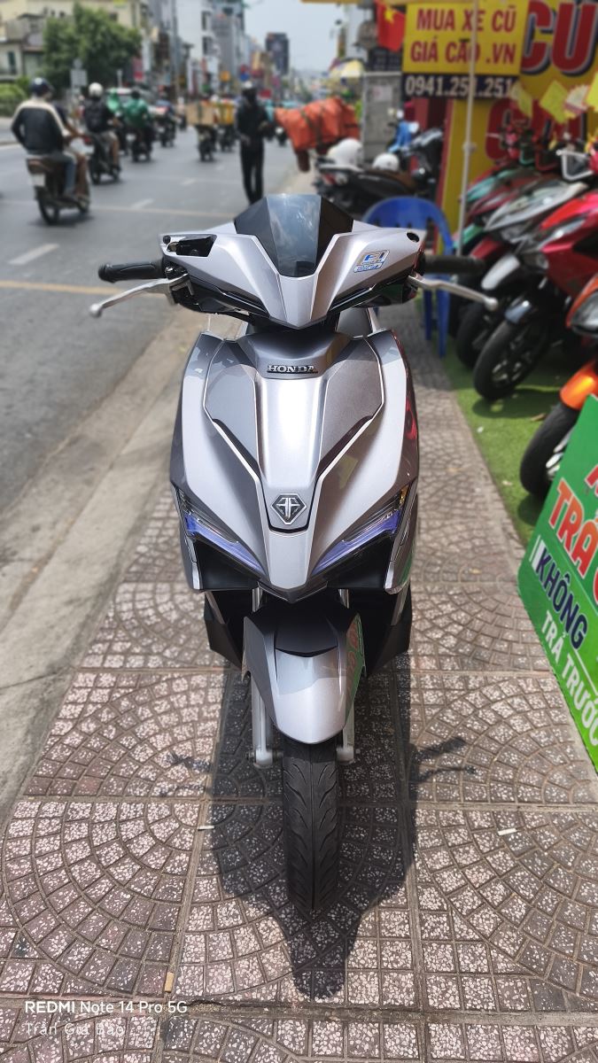 HONDA AIR BLADE 125 – 2019 – BẢN ROBOT – SMARTKEY BS 68F1-08346