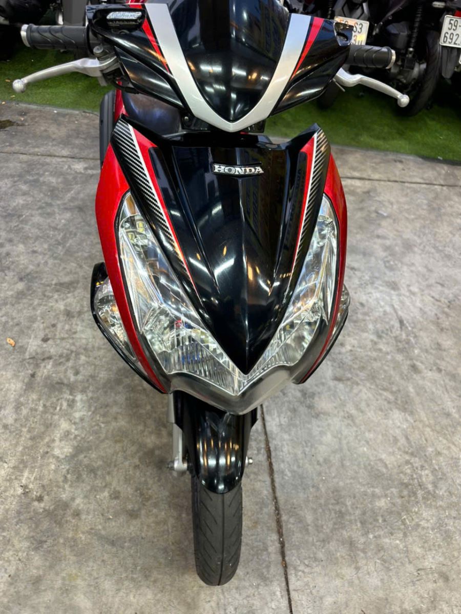 HONDA AIR BLADE 110 ĐẦU BÒ – 2011 – GIÁ MỀM