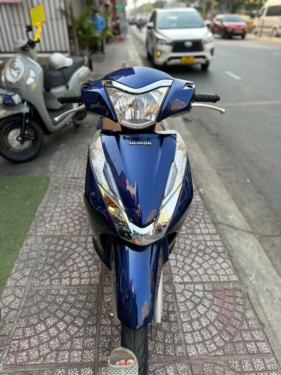 Honda Lead 125cc 2014 bs 88h1-13071