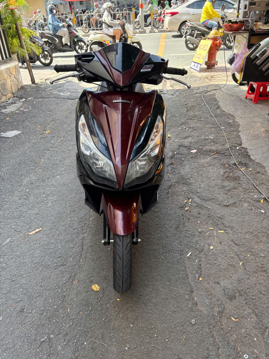 HONDA AIR BLADE 125 – 2015 – CHUẨN XE GA QUỐC DÂN, ĐI BỀN MỖI NGÀY BS 59V2-23038