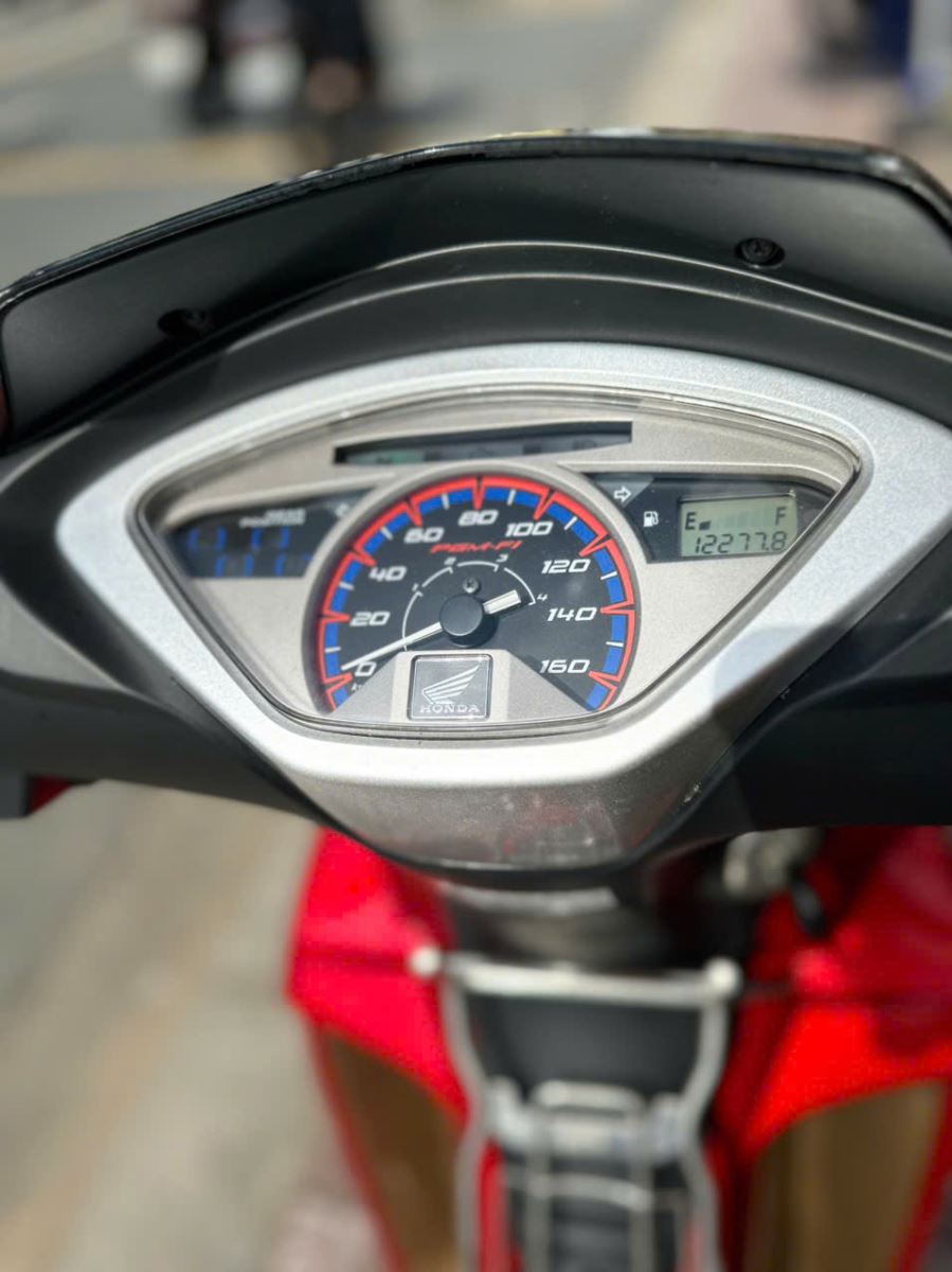 HONDA FUTURE X Fi 125CC 2011