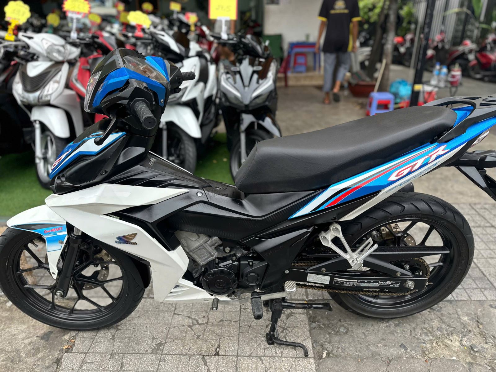 Honda Winner 150cc bs 68m1-23789