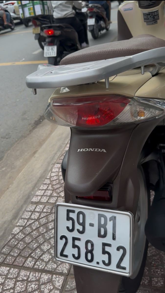 HONDA SH MODE 125CC 2014 BS 59B1-25852