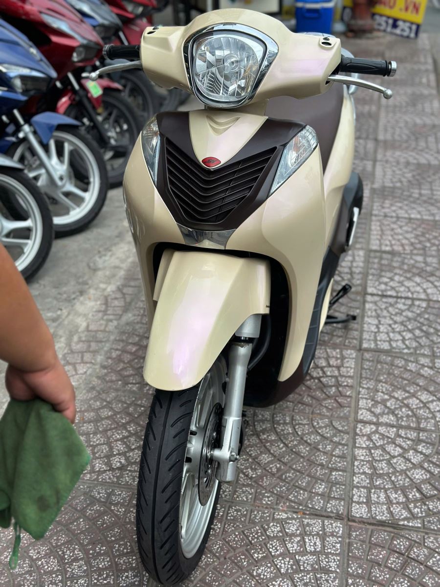 HONDA SH MODE 125CC 2014 BS 59B1-25852