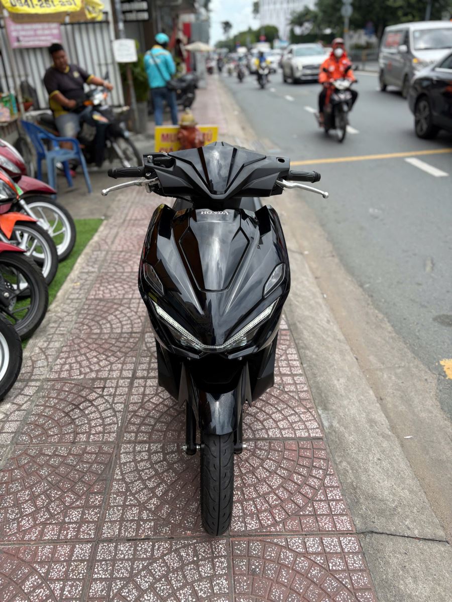 HONDA AIR BLADE 125CC ĐỜI 2026 BS 81AB-25902 – XE LƯỚT 4.800KM CỰC MỚI, MÁY ÊM BỐC GIÁ CỰC TỐT