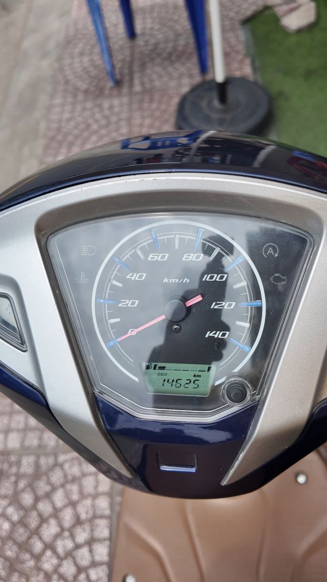 HONDA LEAD 125CC 2013 BS 68S1-28271