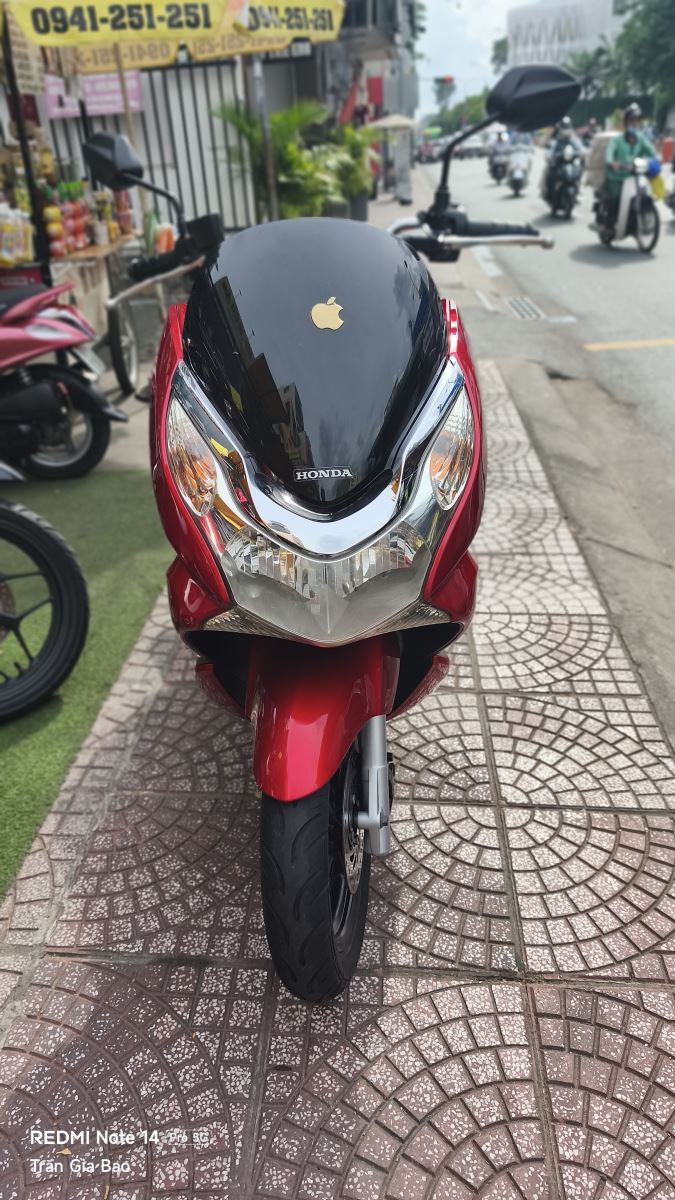 HONDA PCX 125 – 2010 – ÊM ÁI, RỘNG RÃI, THOẢI MÁI TRÊN MỌI HÀNH TRÌNH BS 59P2-30233