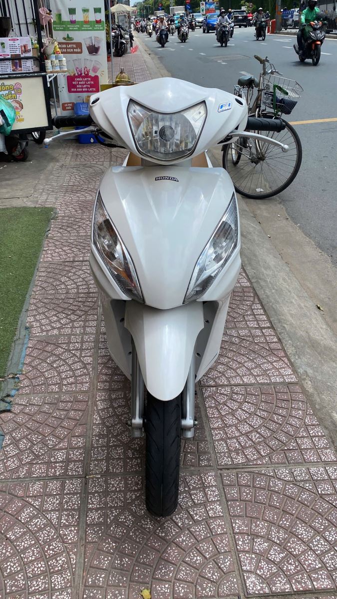HONDA VISION 110CC 2013 BS 61B1-34211