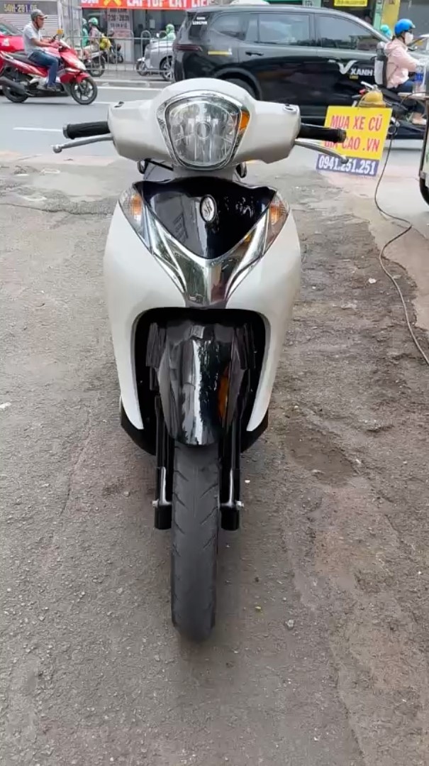 HONDA SH MODE 125CC ĐỜI 2019 BS 59K2-40829 – MÁY LƯỚT SIÊU ÊM, DÁNG XE SANG TRỌNG