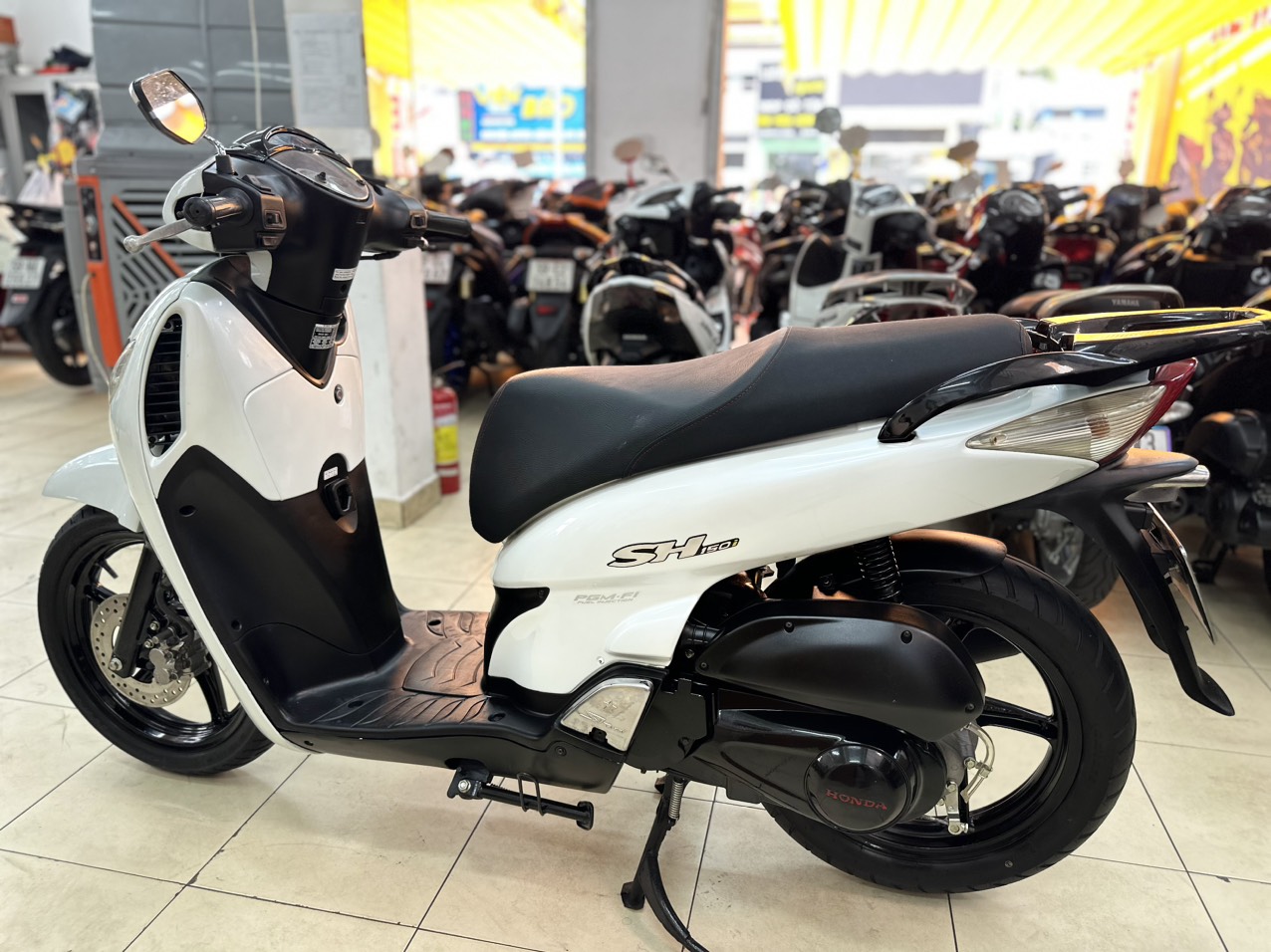 Honda SH 150i italia nhập khẩu bs 59U1-46593