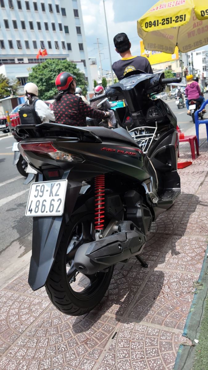 TRÙM CUỐI HONDA AIR BLADE ROBOT ĐEN NHÁM 125CC 2019 BS 59K2-48662