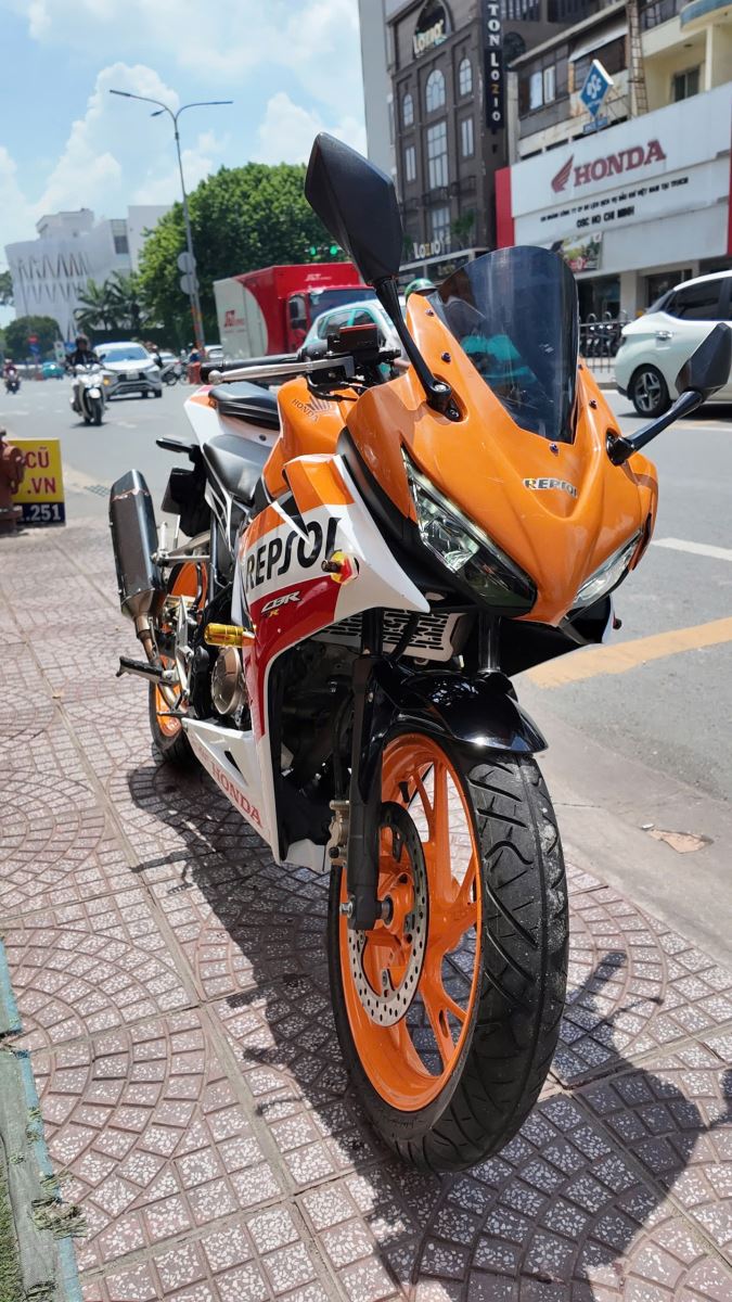 HONDA CBR 150CC 2018 BS 59G2-49945