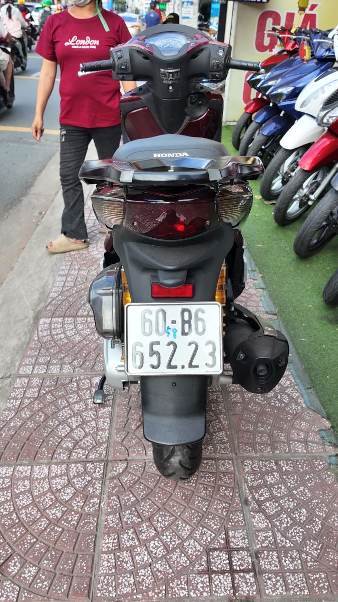 HONDA SH 150I 2019 BS 60B6-65223