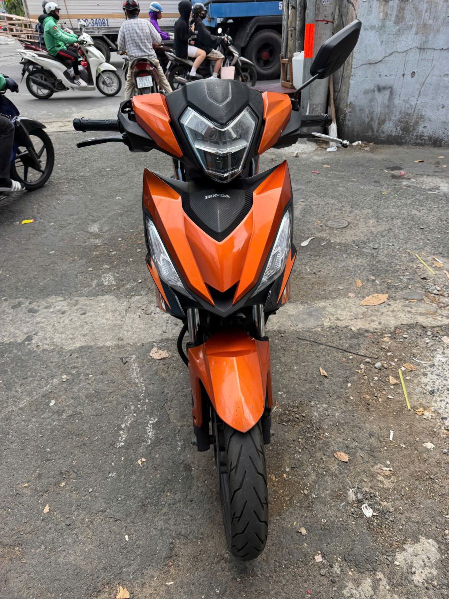 HONDA WINNER V1 150 – 2017 – MÁY BỐC, CHẠY ĐẦM BS 59V2-67614