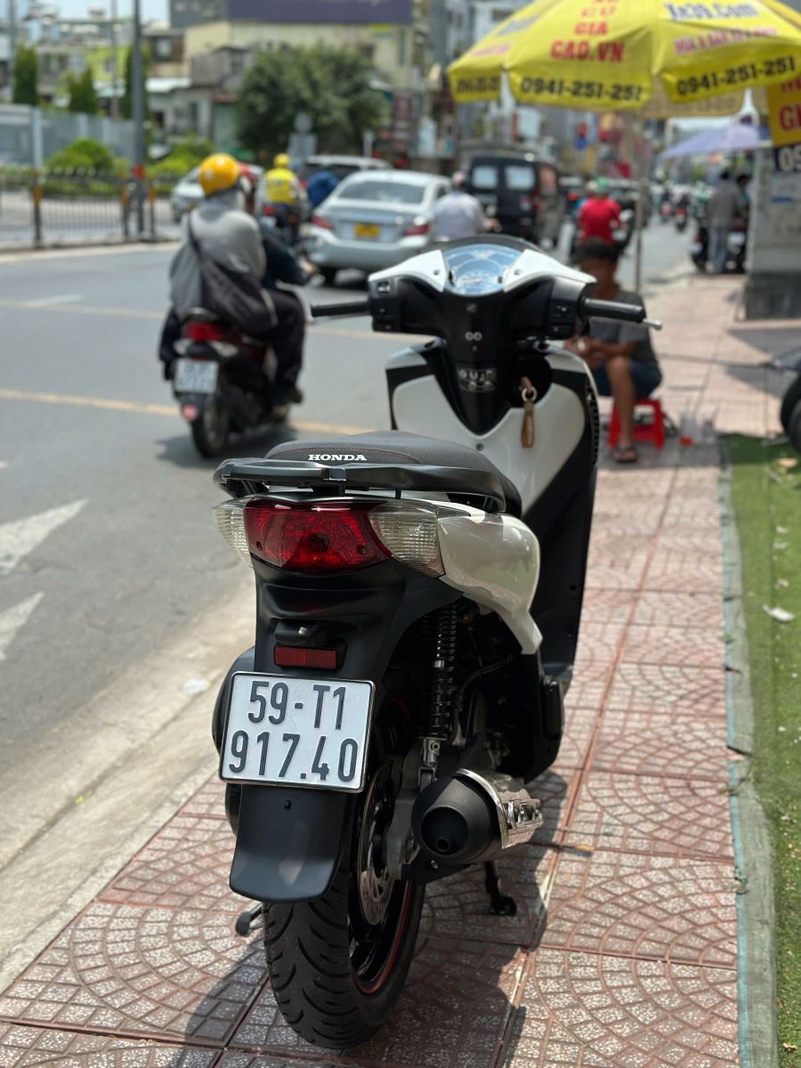 SH 150I VN SX MẪU Ý HÀNG 3 CỤC 2010 BS 59T1-91740