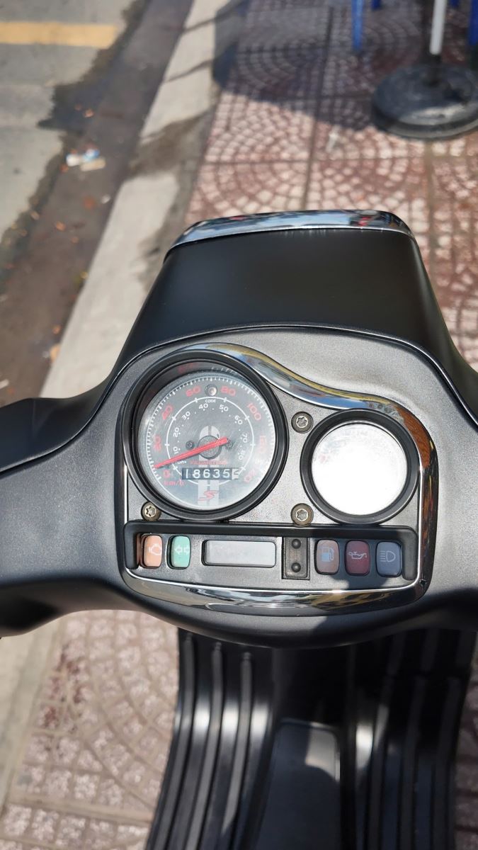 PIAGGIO VESPA S125 2012 BS 59T1-33275