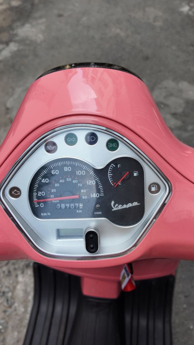 PIAGGIO VESPA GTS 125CC 2014 BS 59H1-43813