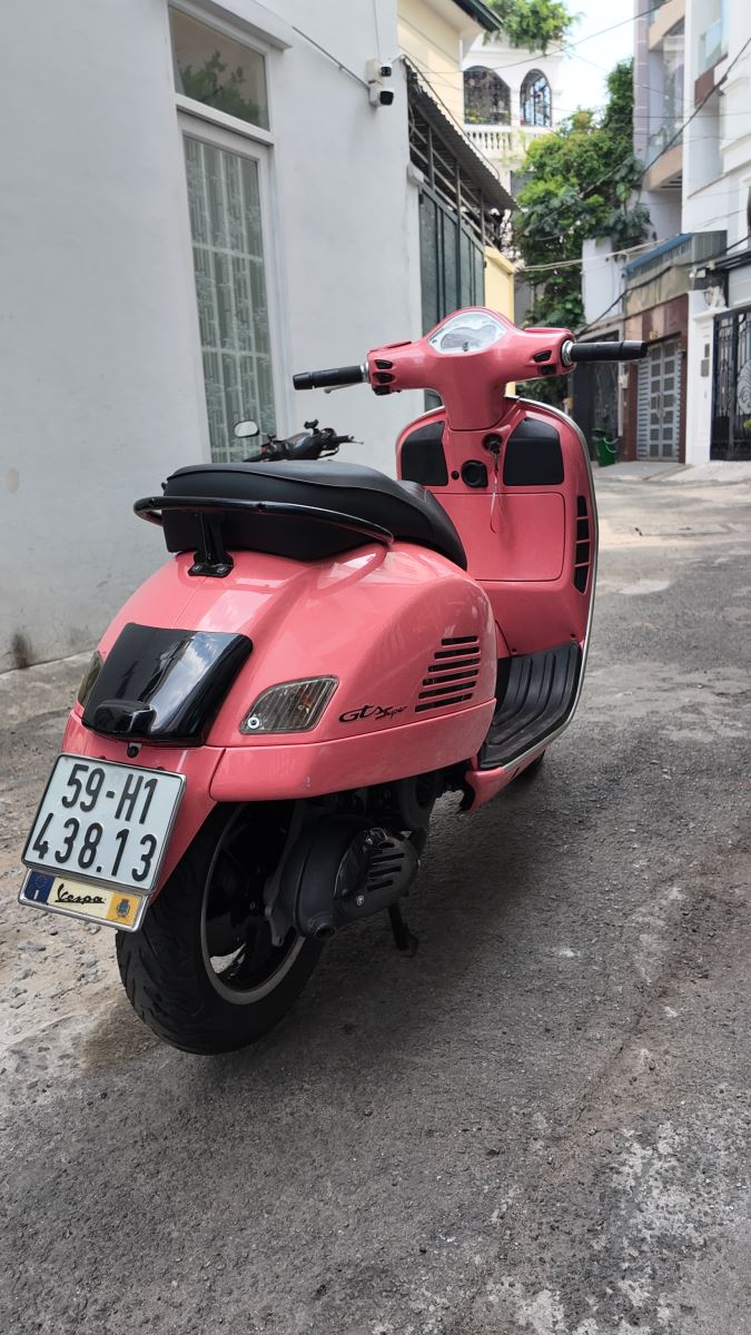 PIAGGIO VESPA GTS 125CC 2014 BS 59H1-43813