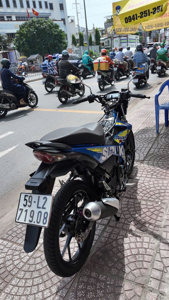 SUZUKI RAIDER 150CC 2018 BS59L2-71908
