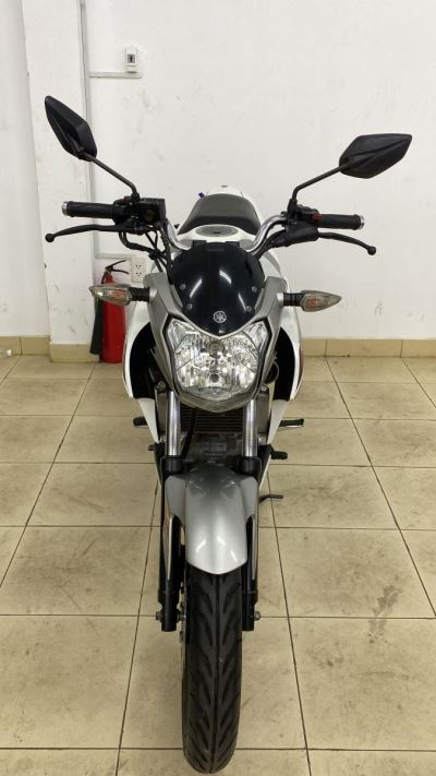 moto nakebike Yamaha FZi 150i bs 59v2-10787