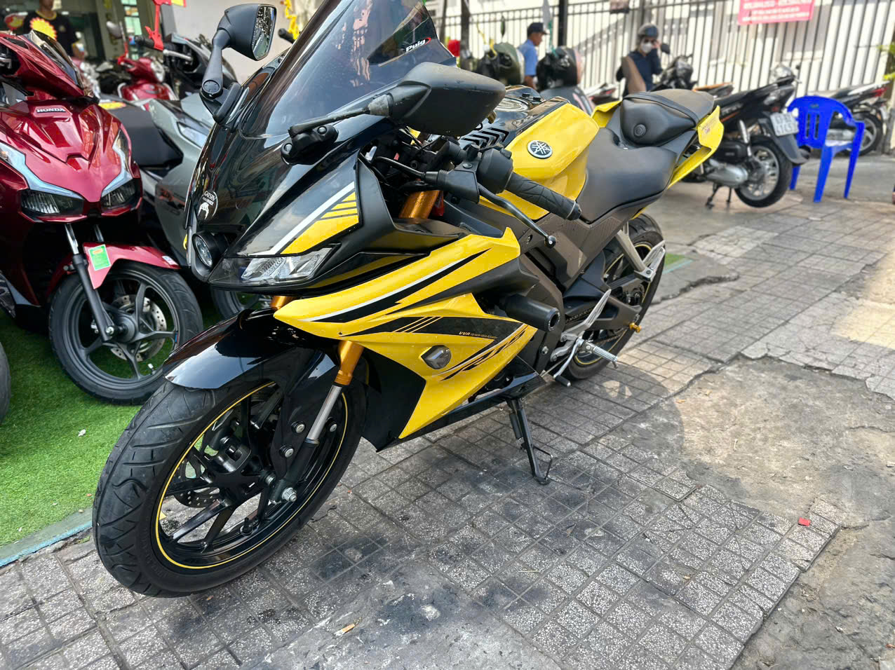 R15 155CC BS 59D3-36565