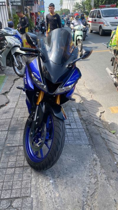 R15 155CC BS 64E1-52733