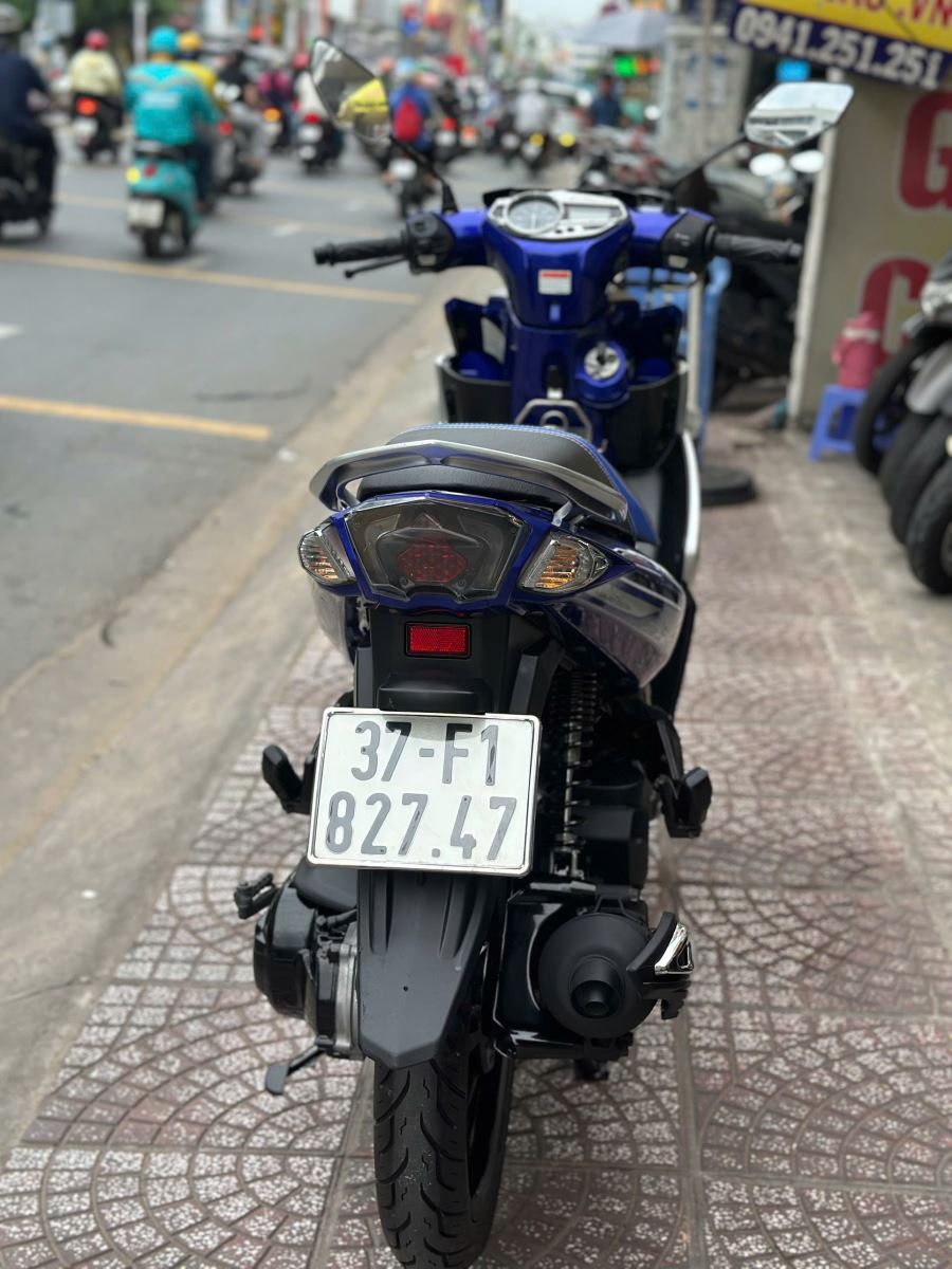 Yamaha Nouvo 6 125cc 2016 bs 37f1-82747