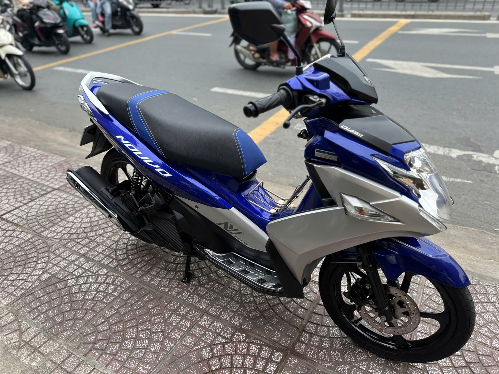Yamaha Nouvo 6 125cc 2016 bs 37f1-82747