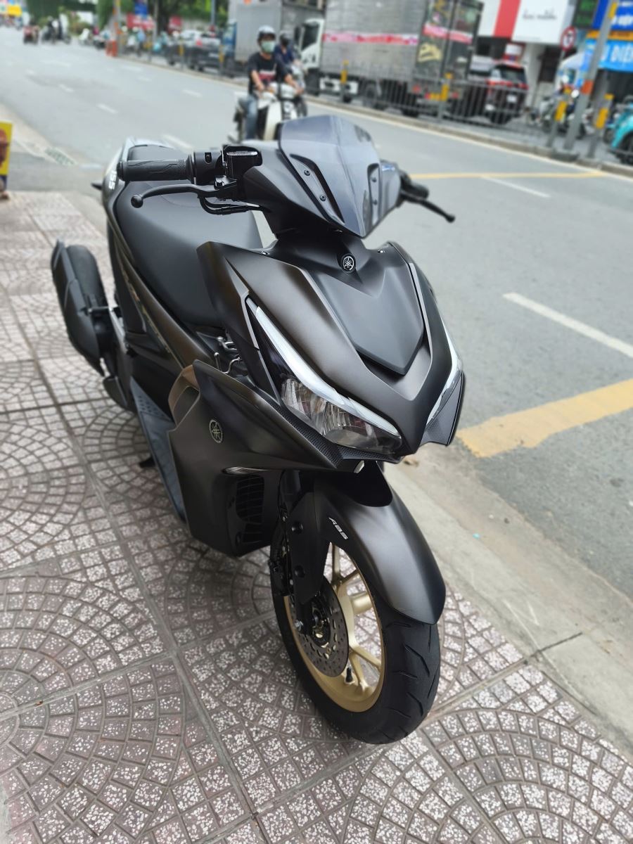YAMAHA NVX V2 155CC 2022 SM 12547