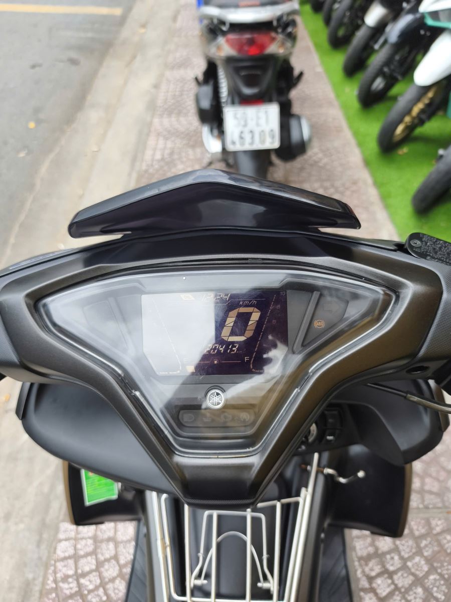 YAMAHA NVX V2 155CC 2022 SM 12547